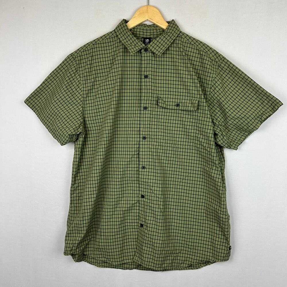 Mountain Hardwear Green Plaid Button Up Shirt Short Sleeve Men's Size XL